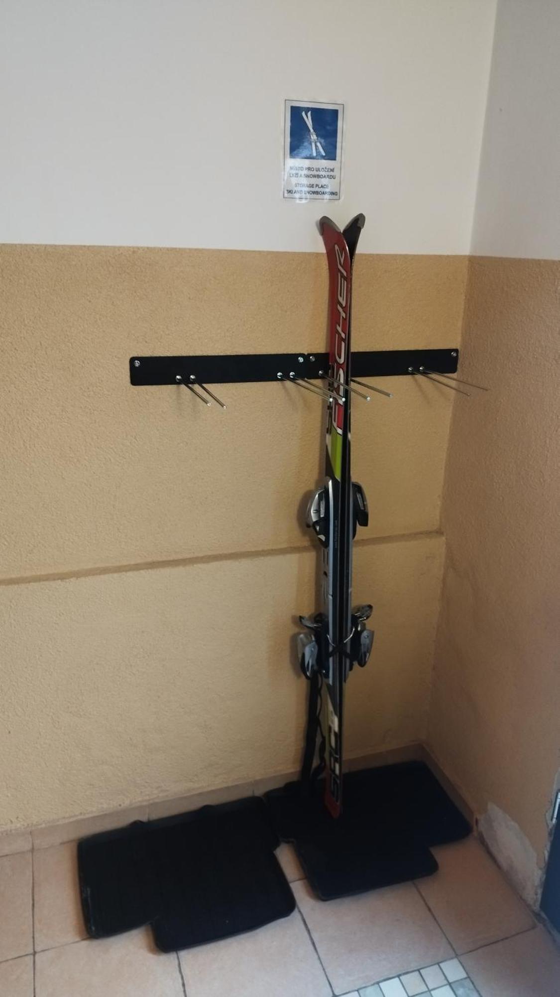 Apartman Amsel Ostrov  Buitenkant foto